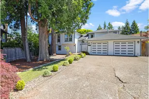 2014 NE 164th Pl, Portland, OR 97230 - Photo 1