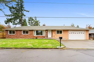 426 NE 116th Pl, Portland, OR 97220 - Photo 1