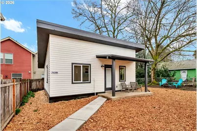 7630 N Drummond Ave #B, Portland, OR 97217 - Photo 1