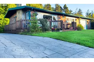 435 S Crestline Dr, Waldport, OR 97394 - Photo 1