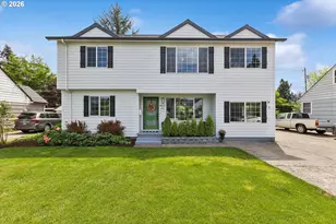 8912 SE Stephens St, Portland, OR 97216 - Photo 1
