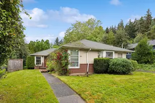 2251 SE 70th Ave, Portland, OR 97215 - Photo 1