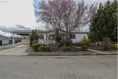 189 Bobwhite St, Roseburg, OR 97471 - Photo 1