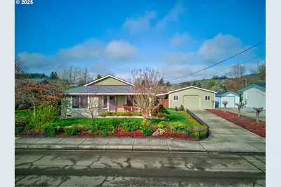 700 Little Valley Rd, Roseburg, OR 97471 - Photo 1