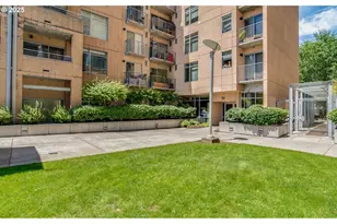 701 Columbia St, Vancouver, WA 98660 - Photo 1