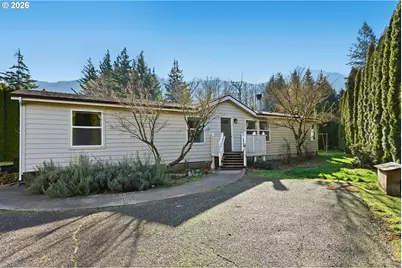 604 SE Forest Ln, Cascade Locks, OR 97014 - Photo 1
