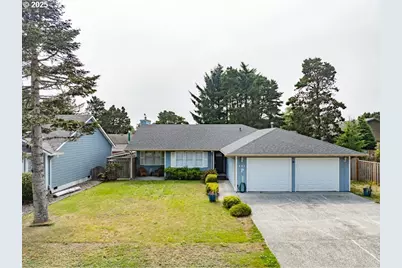 425 Avenue P, Seaside, OR 97138 - Photo 1
