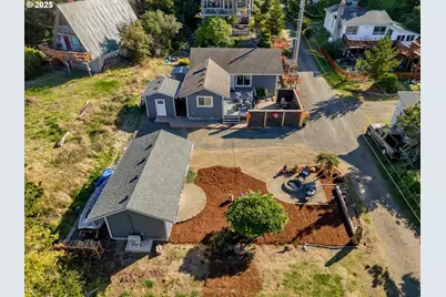 1121 228th Ln, Ocean Park, WA 98640 - Photo 1