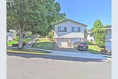 1367 NW Riverview Ave, Gresham, OR 97030 - Photo 1