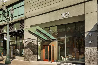 1025 NW Couch St #1111, Portland, OR 97209 - Photo 1