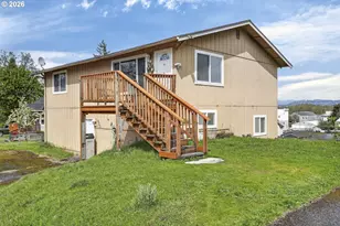 260 S 5th St, Saint Helens, OR 97051 - Photo 1