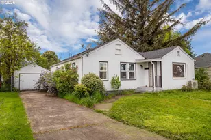 300 21st St, Springfield, OR 97477 - Photo 1
