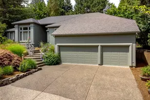 2485 Marylshire Ln, Lake Oswego, OR 97034 - Photo 1