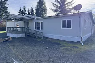 3372 Long St, Sweet Home, OR 97386 - Photo 1