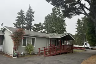 555 N 8th St, Lakeside, OR 97449 - Photo 1