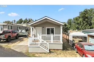 1530 Tamarack St, Sweet Home, OR 97386 - Photo 1