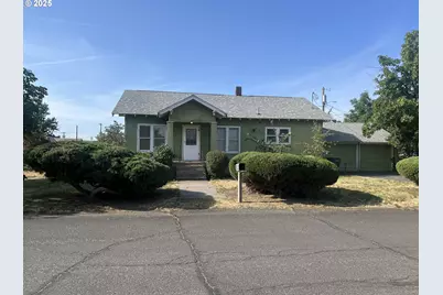 103 NW 10th Ave, Milton-Freewater, OR 97862 - Photo 1