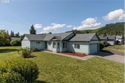 305 Pacific St, Columbia City, OR 97018 - Photo 1