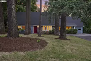 628 S Palatine Hill Rd, Portland, OR 97219 - Photo 1