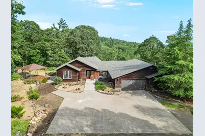 691 Raccoon Dr, Oakland, OR 97462 - Photo 1