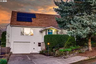 9638 SW 50th Ave, Portland, OR 97219 - Photo 1