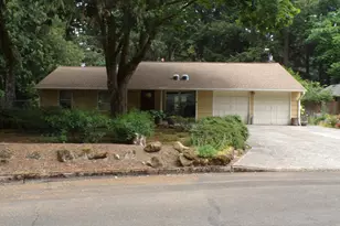 18536 Longfellow Ave, Lake Oswego, OR 97035 - Photo 1