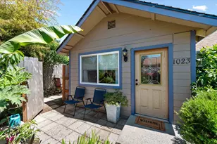 1023 18th St, Myrtle Point, OR 97458 - Photo 1