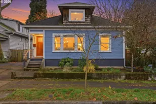 832 N Emerson St, Portland, OR 97217 - Photo 1