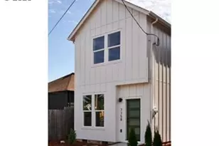 992 NE 70th Ave, Portland, OR 97213 - Photo 1