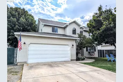 2504 E N Ave, La Grande, OR 97850 - Photo 1