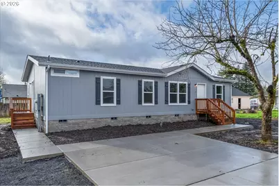 601 Helton St, Castle Rock, WA 98611 - Photo 1