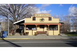145 E Franklin Ave, Dayville, OR 97825 - Photo 1