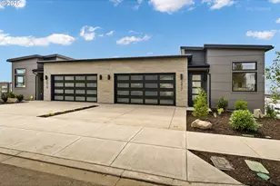 2407 E 6th St, Vancouver, WA 98661 - Photo 1