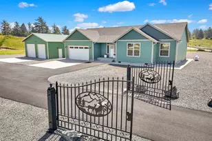 33455 Bing Ln, Warrenton, OR 97146 - Photo 1