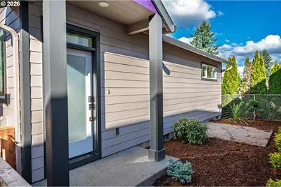 6235 SE Knapp St #B, Portland, OR 97206 - Photo 1