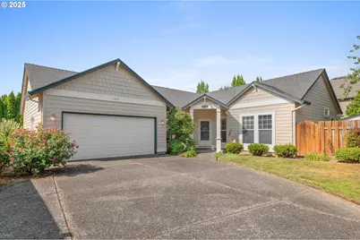 6209 NE Dereck Ln, Hillsboro, OR 97124 - Photo 1