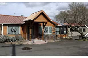 8701 SE Powell Blvd, Portland, OR 97266 - Photo 1