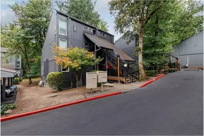 100 Kerr Pkwy #34, Lake Oswego, OR 97035 - Photo 1