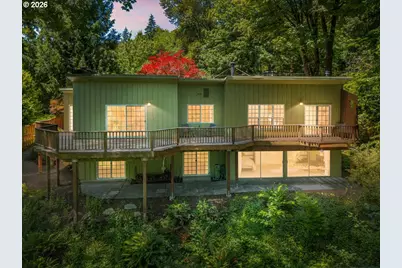 10332 SW Lancaster Rd, Portland, OR 97219 - Photo 1