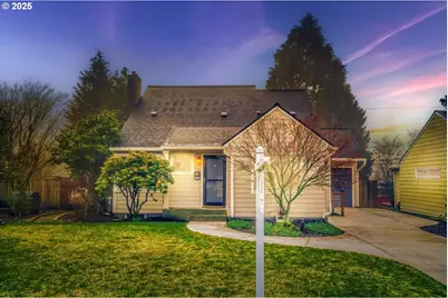 907 NW 44th St, Vancouver, WA 98660 - Photo 1