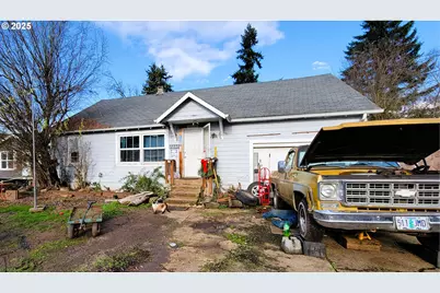 1140 E Chamberlain Ave, Cottage Grove, OR 97424 - Photo 1