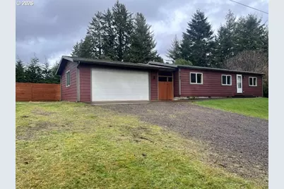 5147 Hilltop Dr, Florence, OR 97439 - Photo 1