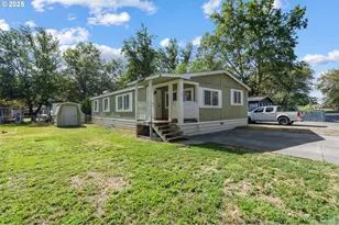 1215 SW 11th St, Hermiston, OR 97838 - Photo 1