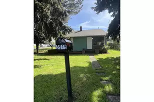 3515 I St, Vancouver, WA 98663 - Photo 1