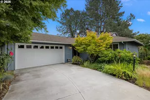 12434 SW King George Dr, King City, OR 97224 - Photo 1