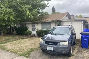 130 E Gloucester St, Gladstone, OR 97027 - Photo 1