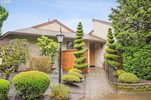 15780 SW Oakhill Ln, Portland, OR 97224 - Photo 1