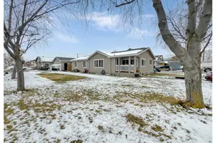 2084 18th St, Baker City, OR 97814 - Photo 1