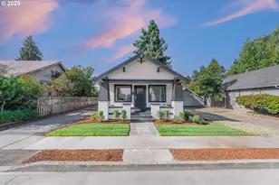 1078 Young St, Woodburn, OR 97071 - Photo 1