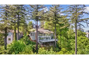 3032 NE Rocky Butte Rd, Portland, OR 97220 - Photo 1